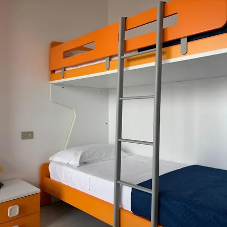 Casa vacanze Orizzonte - Fronte Mare Con Piscina - Premium *