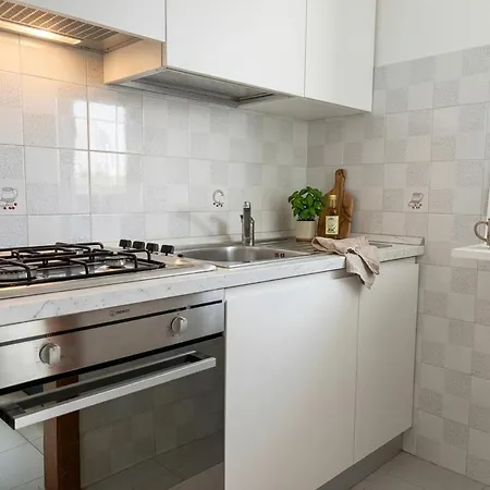 Orizzonte - Fronte Mare Con Piscina - Premium