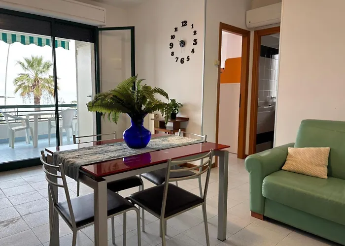 Casa vacanze Orizzonte - Fronte Mare Con Piscina - Premium